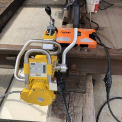 Kolejová vrtačka TFR 330 B s akumulátorovým pohonem