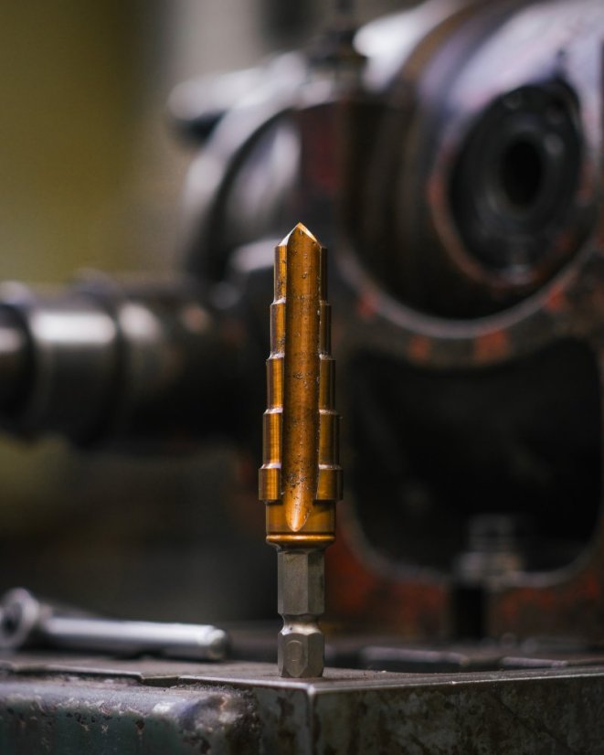 Stupňovitý výstružník SITEH3RO