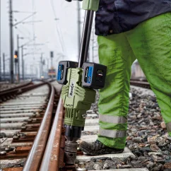 Aku rázový utahovák Durofix s T rukojetí