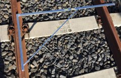 Příložník s vodováhou