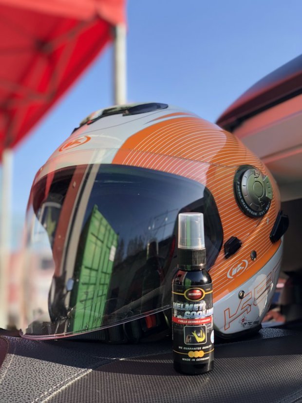 Helmet Cooling Spray chladící sprej do helmy